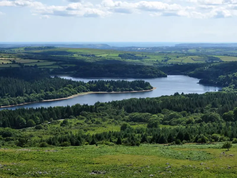 Visit_Dartmoor_Burrator_Reservoir_from_Leather_Tor