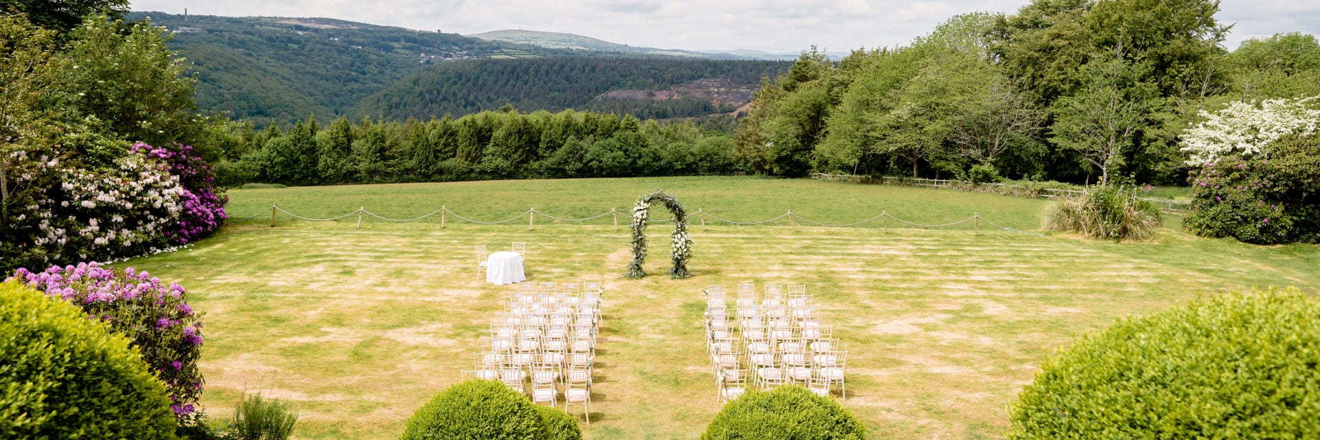 outside ceremony from steps
