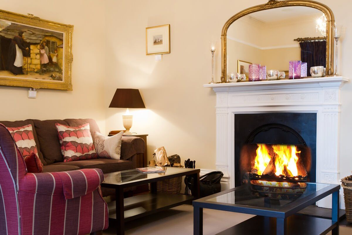Lounge withenhanced fire